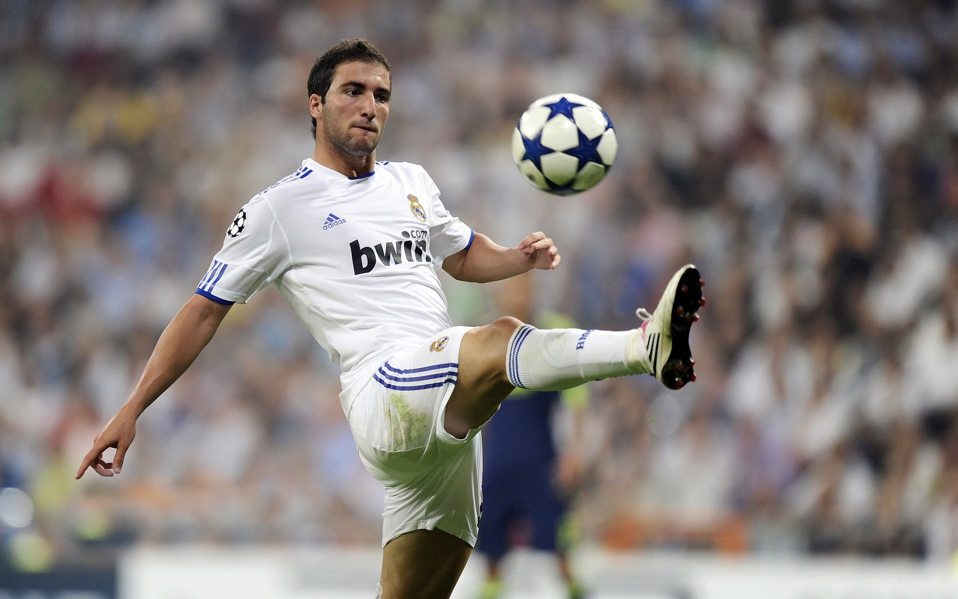 开云入口-英超青训引入虚拟现实技术强化战术意识,英超青训球员定义